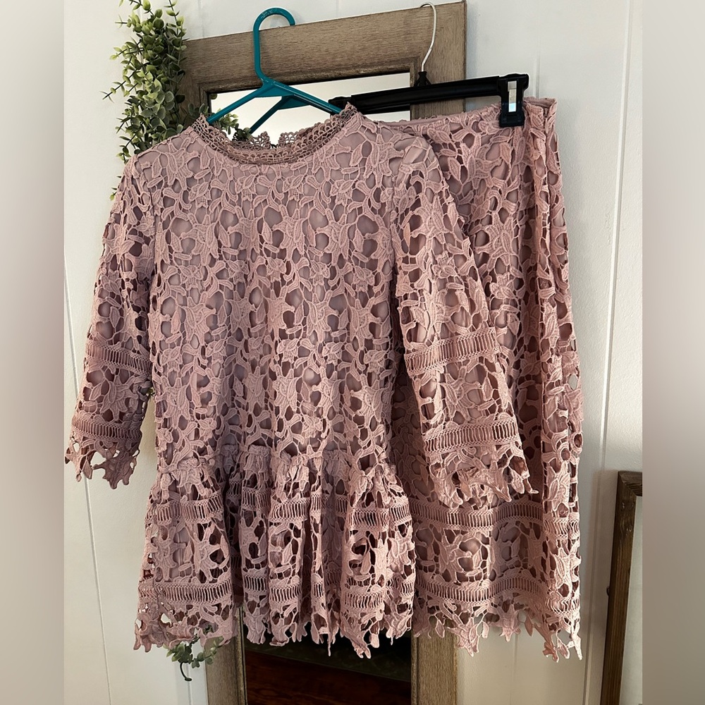 Dainty Jewells matching skirt and shirt set